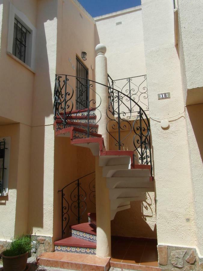 شقة Apartamento Riomar دينايا المظهر الخارجي الصورة